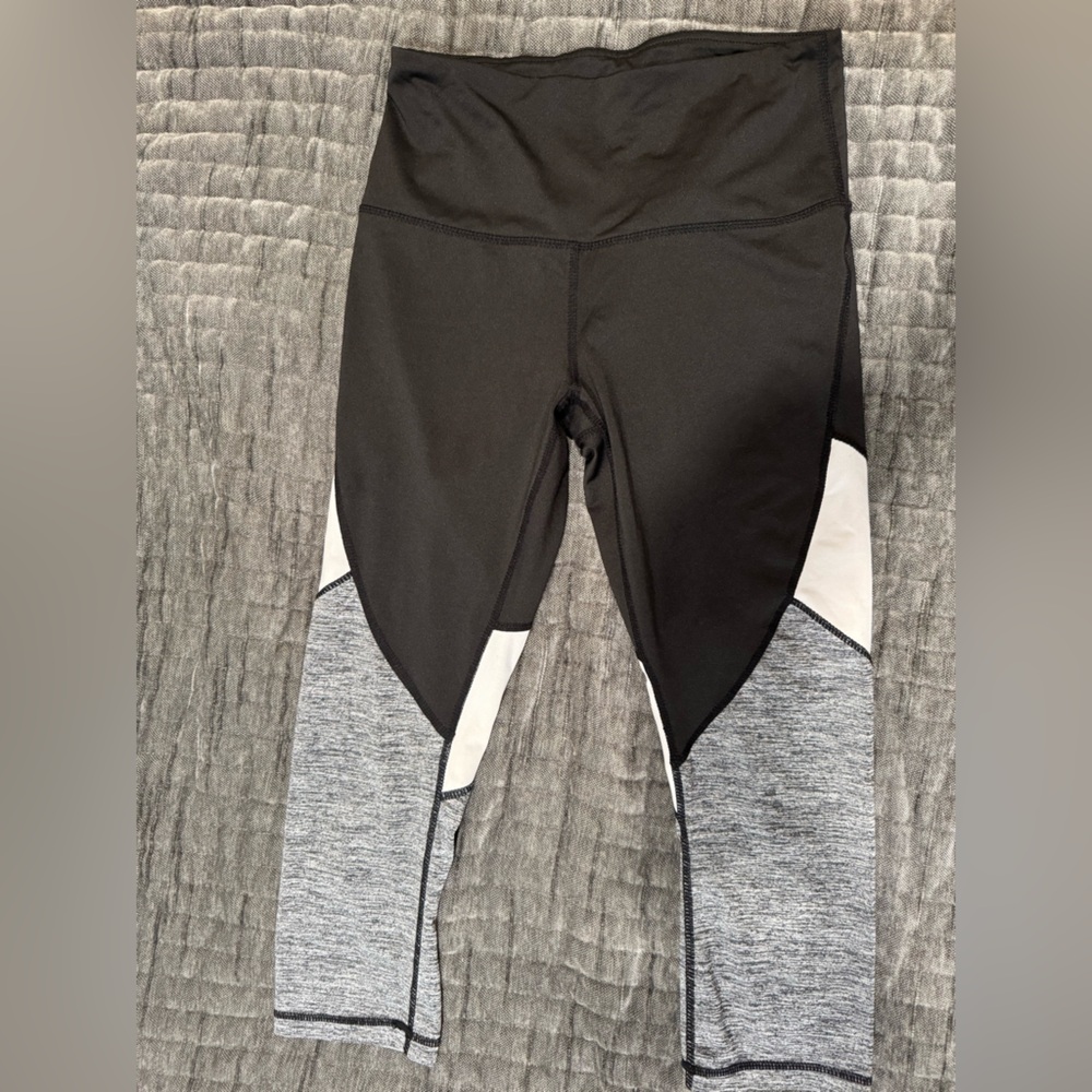 Stylish Black and Gray Womens Reebok Leggings